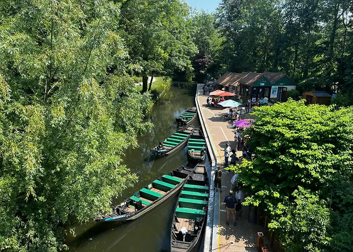 Pearl Of Center, Train Station, Parking Amiens