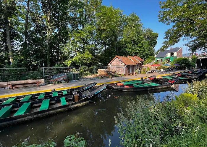 Pearl Of Center, Train Station, Parking Apartamento *