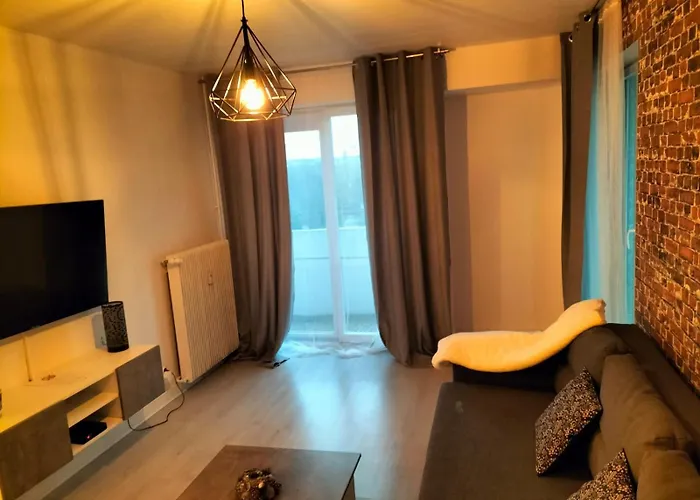 Pearl Of Center, Train Station, Parking