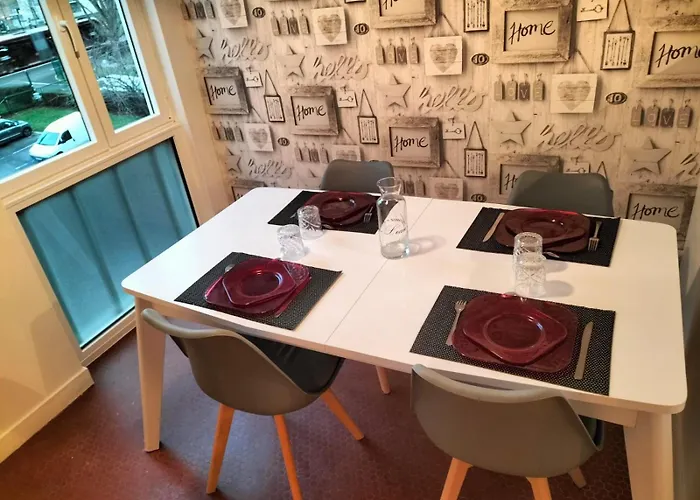 Pearl Of Center, Train Station, Parking *