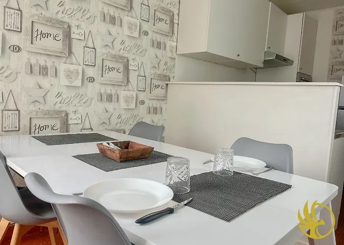 Apartamento Pearl Of Center, Train Station, Parking *