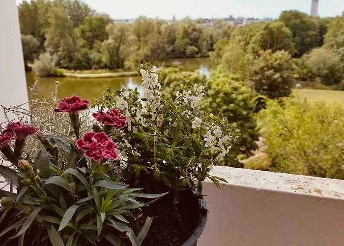 Pearl Of Center, Train Station, Parking Amiens