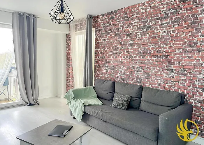 Pearl Of Center, Train Station, Parking